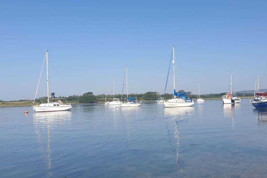 The Old Barn Annexe, Cosy Stay, Close Drive To City, Beach, South Downs & Goodwood 치체스터 외부 사진